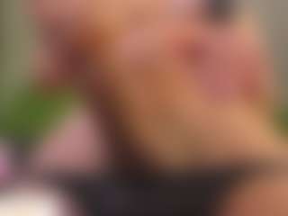 Live cam show with Vaiin-Sexual - Teen (18+) on Fling VIP Chat
