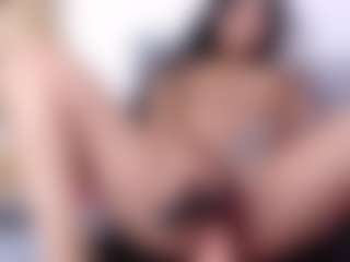 Julieta's Live Sex Cam Show