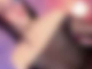 Live cam show with Maryam-fox - Spank on Mixed Magazine Live