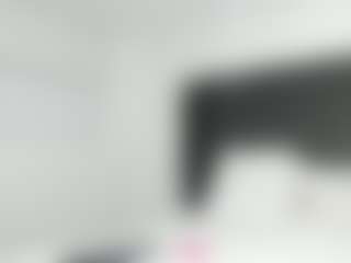 Live cam show with lizzypink - Average on Instabang