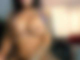 Live cam show with lizzypink - Average on StripNow