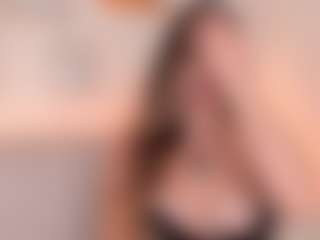 Live cam show with NINA - Tease Big Tits on Hubzter Live