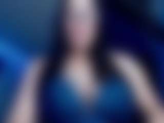 sofia-mature MILF webcam performer live streaming