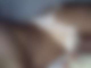 Live cam show with zola30 - Average on SquirtSoMuch