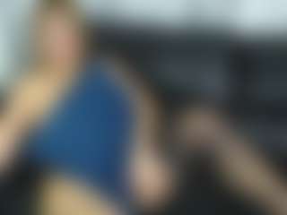 Live cam show with Christtydiaz - Middle Aged on Uber Horny