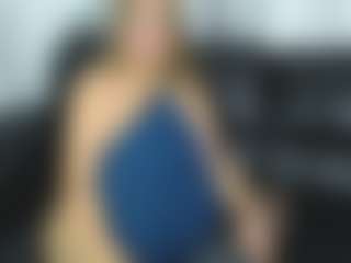 Live cam show with Christtydiaz - Blonde Hair on Soda Cam