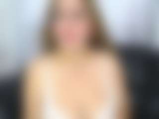 Live cam show with Christtydiaz - Middle Aged on Big Tits