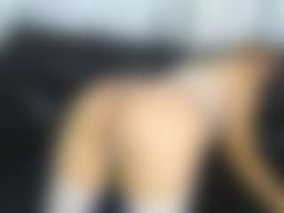 Live cam show with Christtydiaz - Bedroom Blonde Hair on Porn Luv