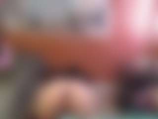 foxy-pet's Live Sex Cam Show