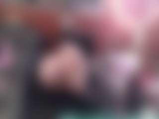 foxy-pet's Live Sex Cam Show