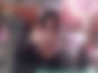 Live cam show with foxy-pet - Black Hair on makecum.org