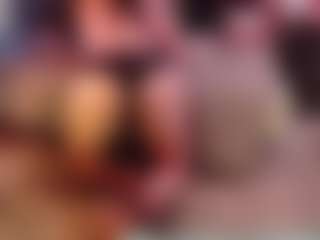 Spettacolo in cam dal vivo con foxy-pet - Blue Eyes su Camsoda