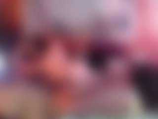 Show live cam dengan foxy-pet - Black Hair di Camsoda