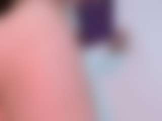 LauryMoons's Live Sex Cam Show