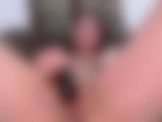 LauryMoons's Live Sex Cam Show