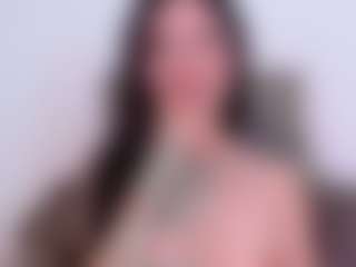 Live cam show with LauryMoons - Spank on Hubzter Live