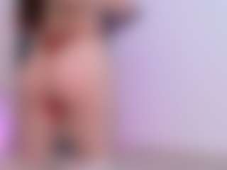 LauryMoons's Live Sex Cam Show