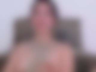 LauryMoons's Live Sex Cam Show