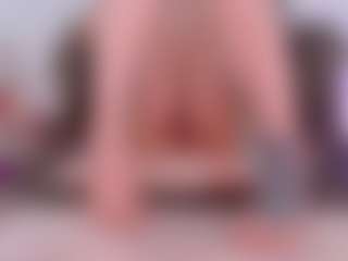 LauryMoons's Live Sex Cam Show