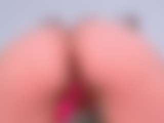 LauryMoons's Live Sex Cam Show