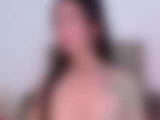 LauryMoons's Live Sex Cam Show