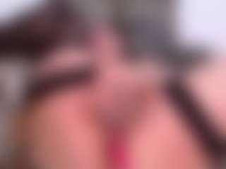 LauryMoons's Live Sex Cam Show
