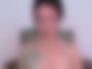 LauryMoons's Live Sex Cam Show