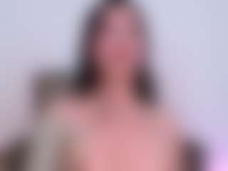 LauryMoons's Live Sex Cam Show