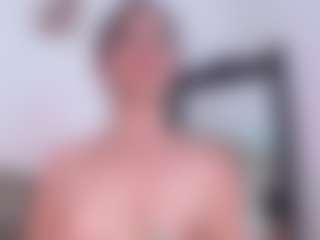 Live cam show with LauryMoons - Squirt on sexylive.show