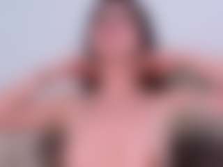 Live cam show with LauryMoons - Athletic Teen (18+) on Free Soda