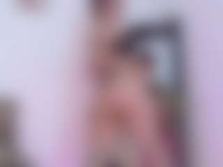 LauryMoons's Live Sex Cam Show