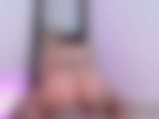 LauryMoons's Live Sex Cam Show