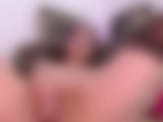 LauryMoons's Live Sex Cam Show
