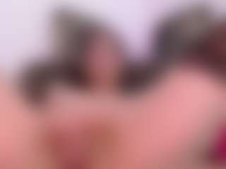 LauryMoons's Live Sex Cam Show