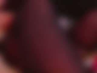 Live cam show with LauryMoons - Spy Petite on Camsoda