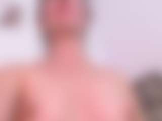 LauryMoons's Live Sex Cam Show