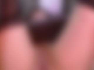 LauryMoons's Live Sex Cam Show