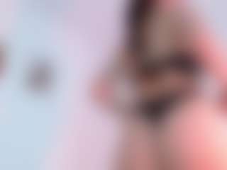 LauryMoons's Live Sex Cam Show