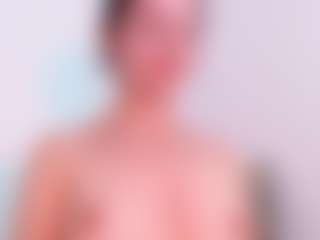 LauryMoons's Live Sex Cam Show