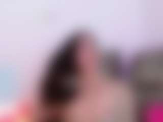 Live cam show with LauryMoons - Smoke on sexylivex.com
