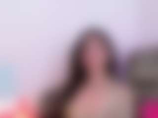 Live cam show with LauryMoons - Shaved on milfzrlive.com