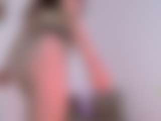 LauryMoons's Live Sex Cam Show