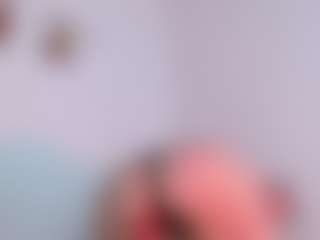 LauryMoons's Live Sex Cam Show