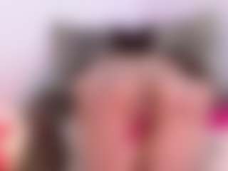 LauryMoons's Live Sex Cam Show