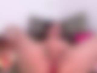 LauryMoons's Live Sex Cam Show