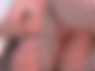 LauryMoons's Live Sex Cam Show
