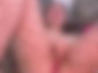 LauryMoons's Live Sex Cam Show