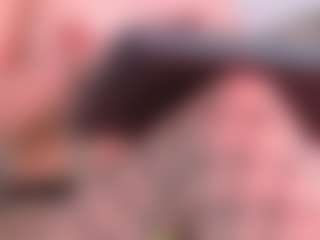 LauryMoons's Live Sex Cam Show