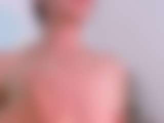 LauryMoons's Live Sex Cam Show