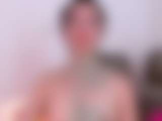 LauryMoons's Live Sex Cam Show